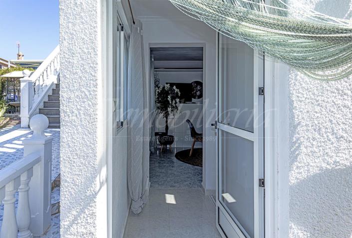 Image No.46-4 Bed Villa / Detached for sale