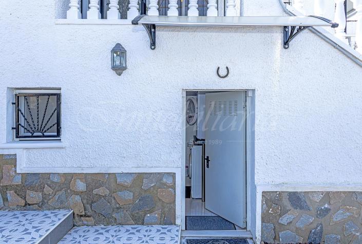 Image No.50-4 Bed Villa / Detached for sale