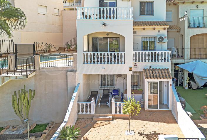 Image No.1-4 Bed Duplex for sale