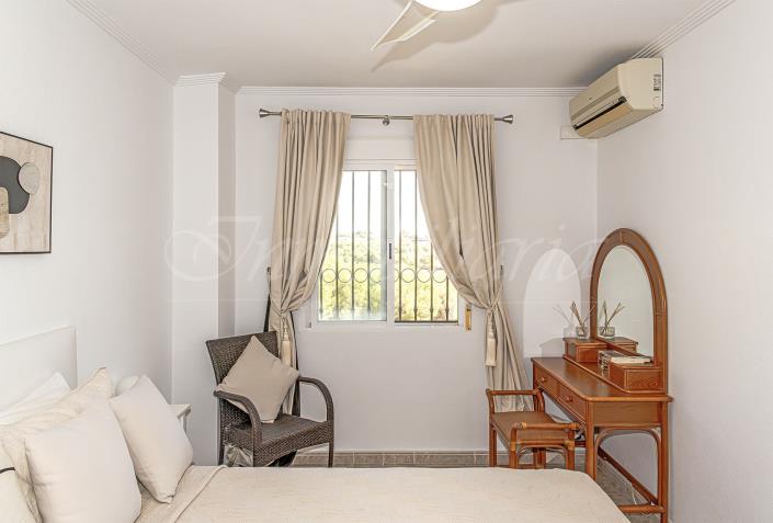 Image No.25-4 Bed Duplex for sale