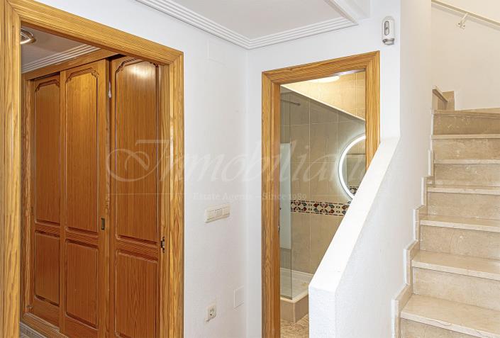 Image No.30-4 Bed Duplex for sale