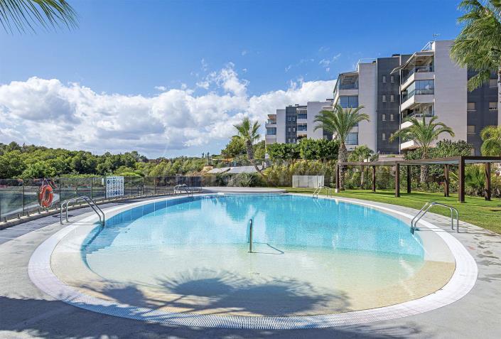 Image No.3-3 Bed Apartment for sale