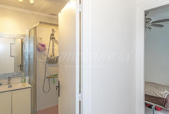 Image No.17-2 Bed Bungalow for sale