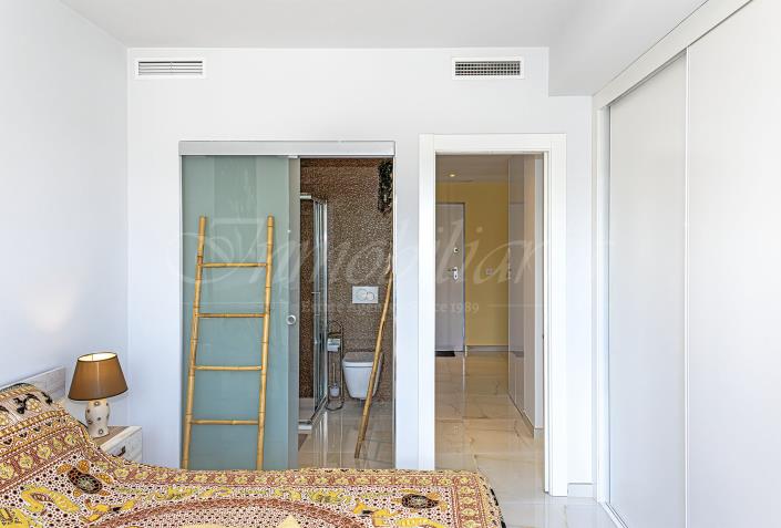 Image No.23-2 Bed Apartment for sale