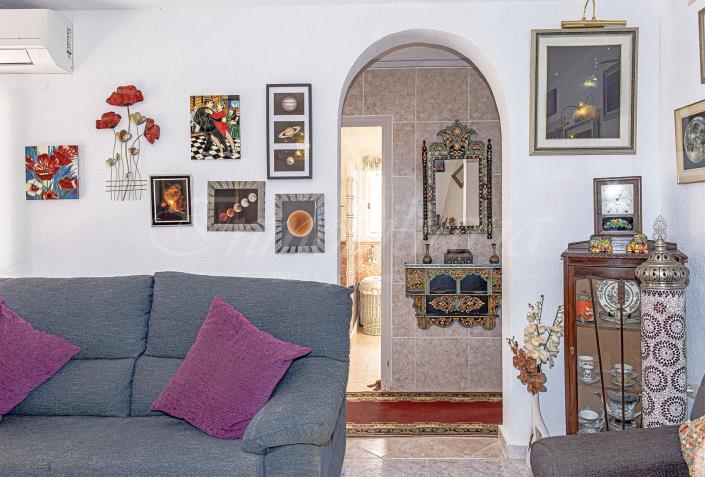 Image No.29-34 Bed Semi-Detached for sale