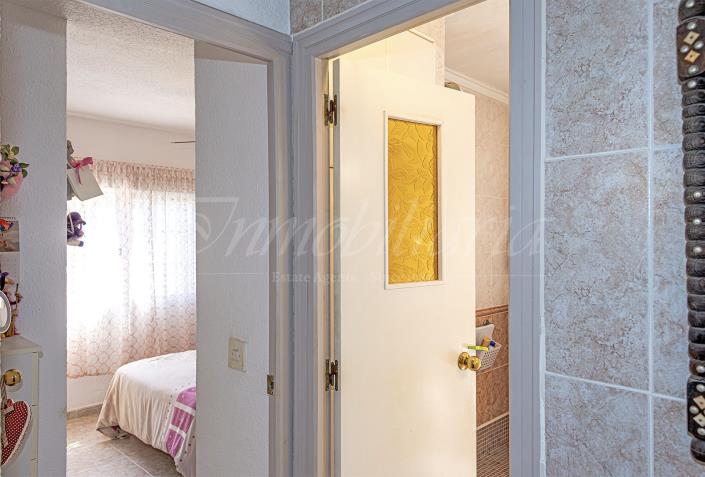 Image No.30-34 Bed Semi-Detached for sale