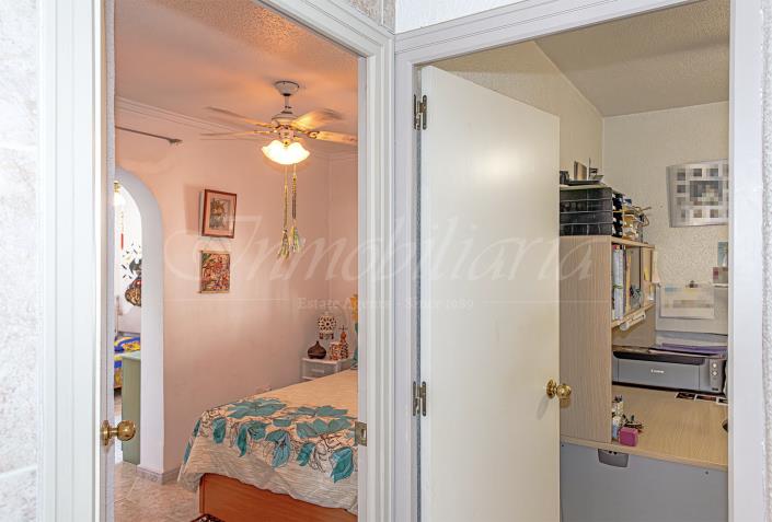 Image No.36-34 Bed Semi-Detached for sale