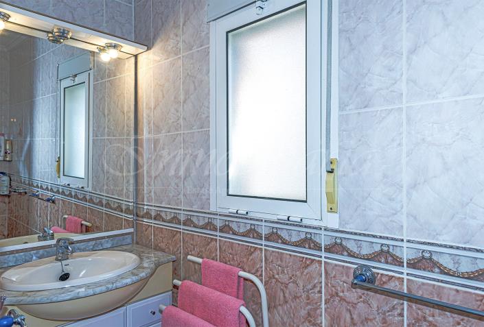 Image No.40-34 Bed Semi-Detached for sale