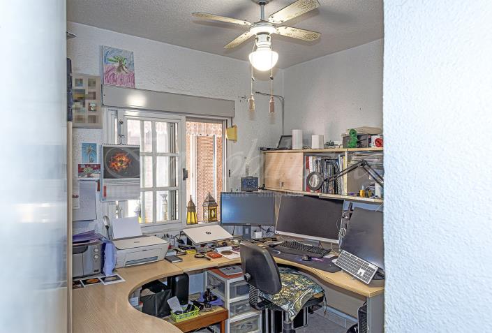 Image No.41-34 Bed Semi-Detached for sale