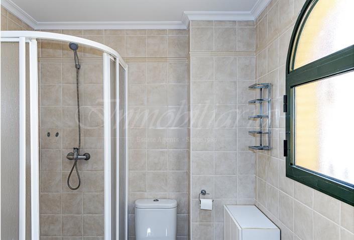 Image No.31-3 Bed Villa / Detached for sale