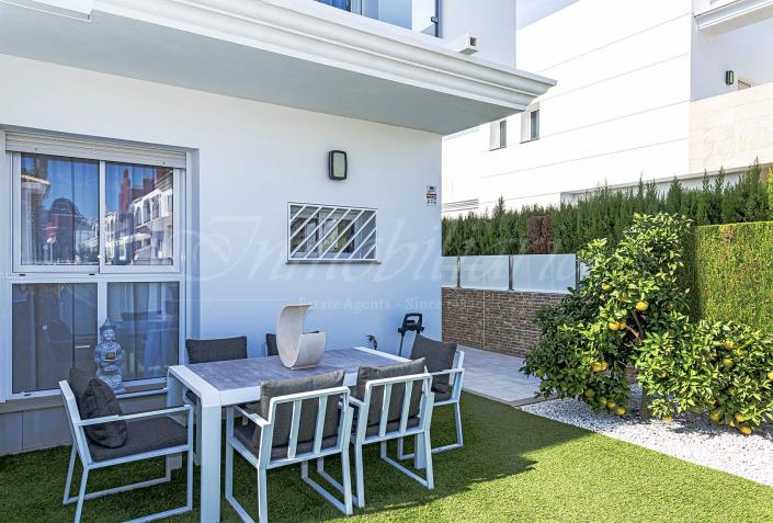 Image No.11-3 Bed Semi-Detached for sale