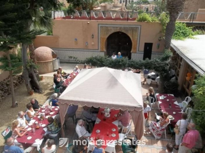 Image No.11-1 Bed Commercial for sale