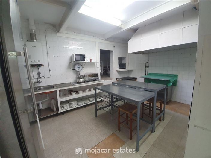 Image No.12-2 Bed Commercial for sale