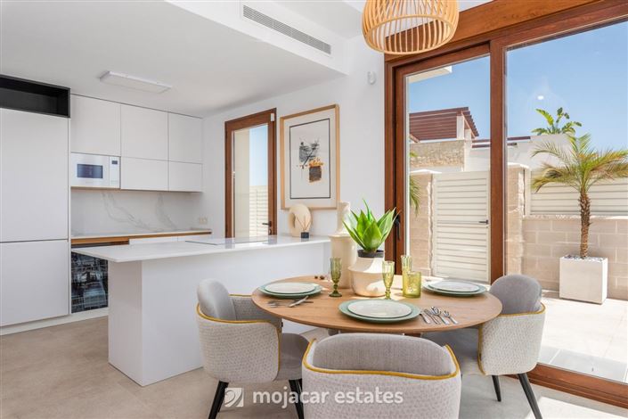 Image No.3-3 Bed Villa for sale