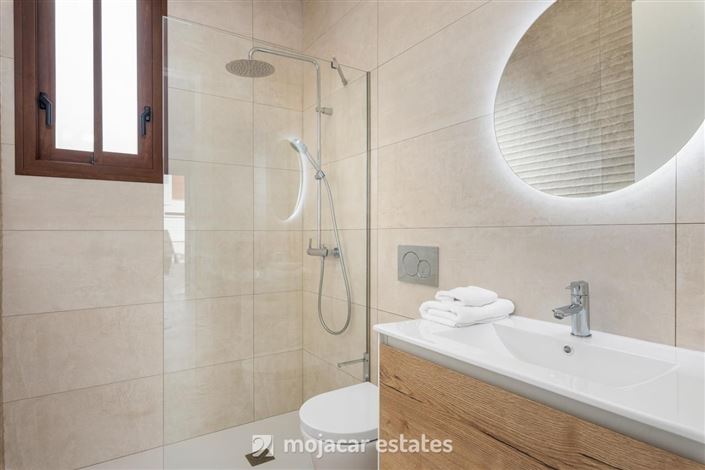 Image No.17-3 Bed Villa for sale