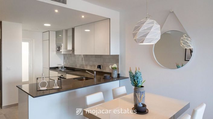 Image No.11-3 Bed Apartment for sale