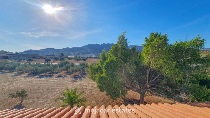 Image No.3-4 Bed Villa for sale