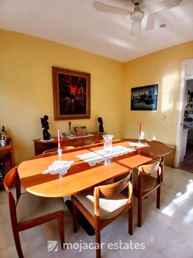 Image No.4-4 Bed Villa for sale