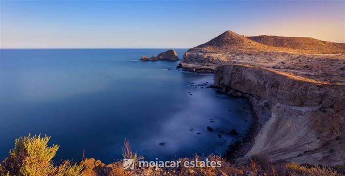 Image No.10-3 Bed Villa for sale