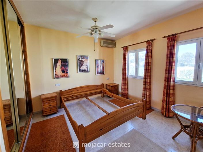 Image No.20-4 Bed Villa for sale