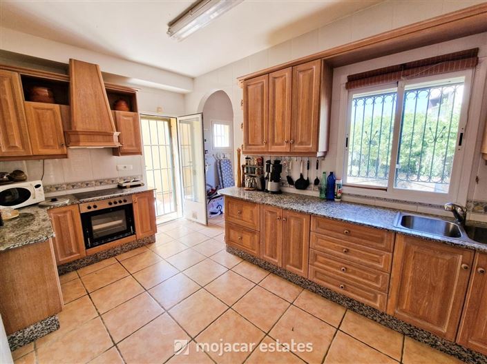 Image No.5-4 Bed Villa for sale