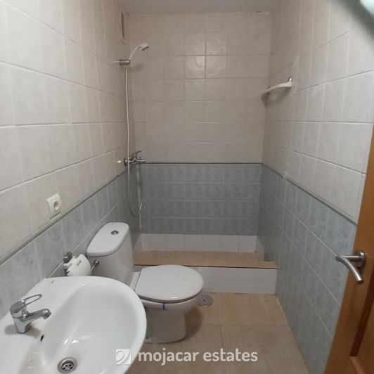 Image No.14-3 Bed Apartment for sale