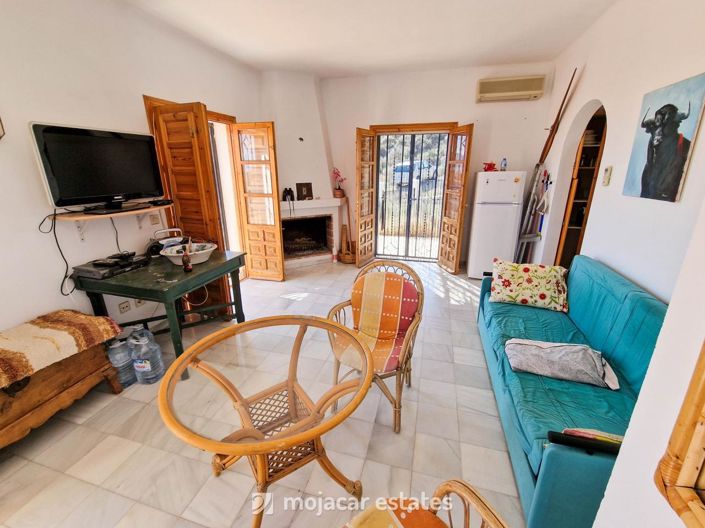 Image No.4-1 Bed Country House for sale