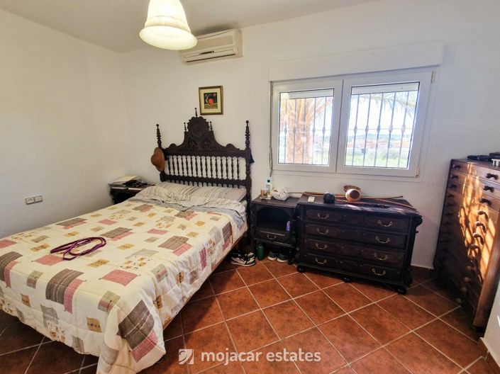 Image No.17-4 Bed Villa for sale