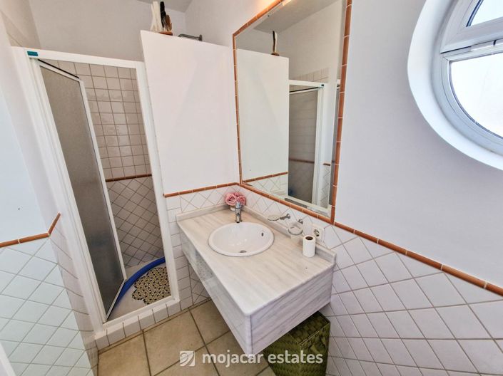 Image No.15-5 Bed Villa for sale