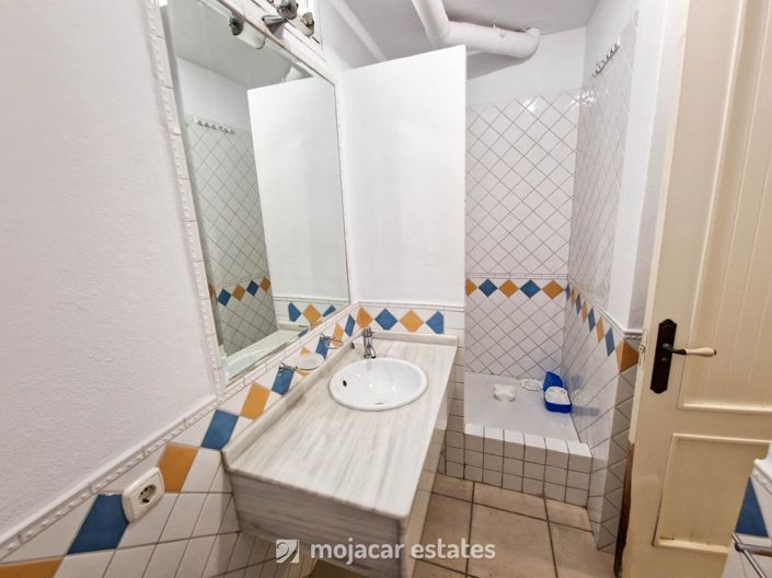 Image No.20-5 Bed Villa for sale