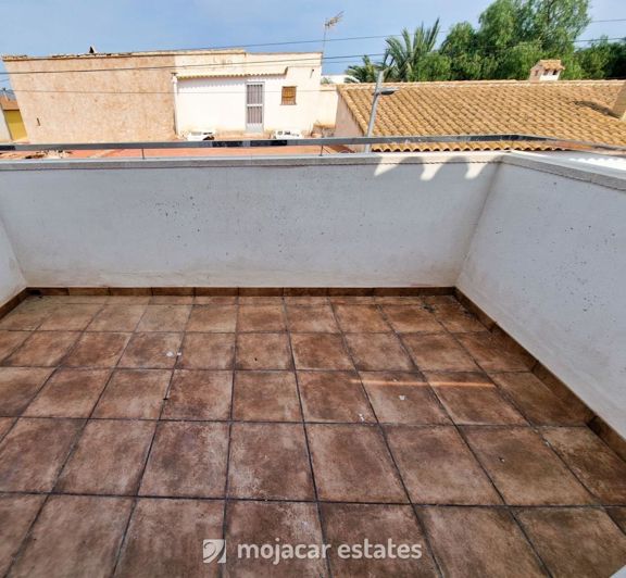 Image No.16-3 Bed Townhouse for sale