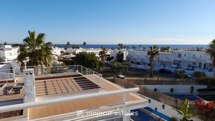 Image No.1-3 Bed Villa for sale