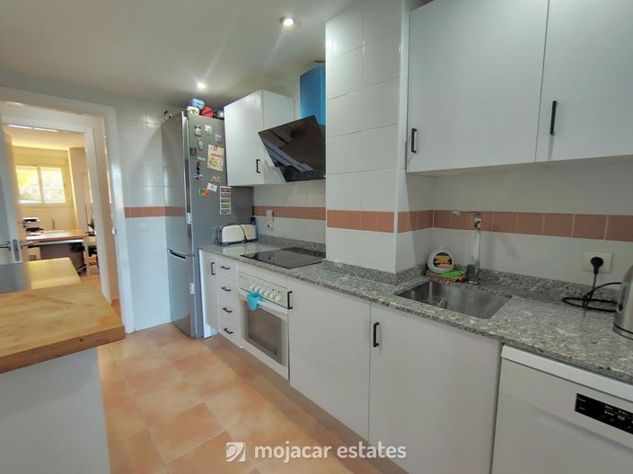 Image No.11-3 Bed Apartment for sale