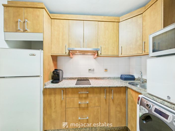 Image No.19-3 Bed Townhouse for sale