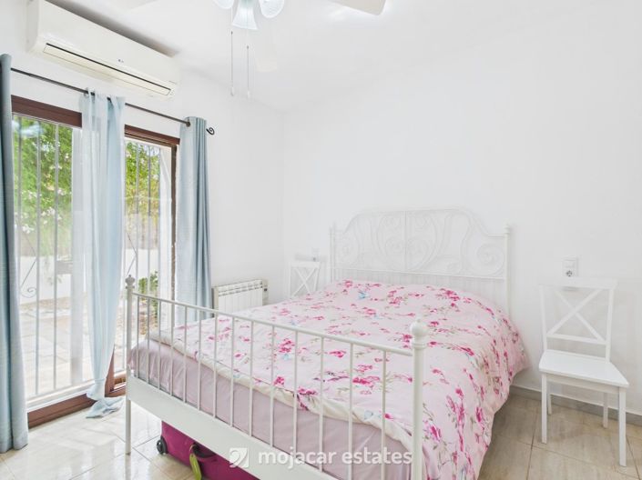 Image No.10-2 Bed Villa for sale