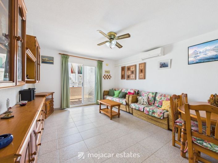 Image No.3-3 Bed Townhouse for sale