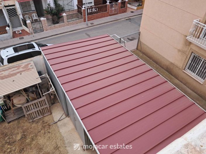 Image No.6-2 Bed Townhouse for sale