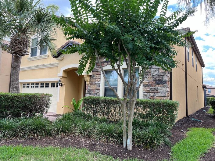 Image No.3-8 Bed House for sale