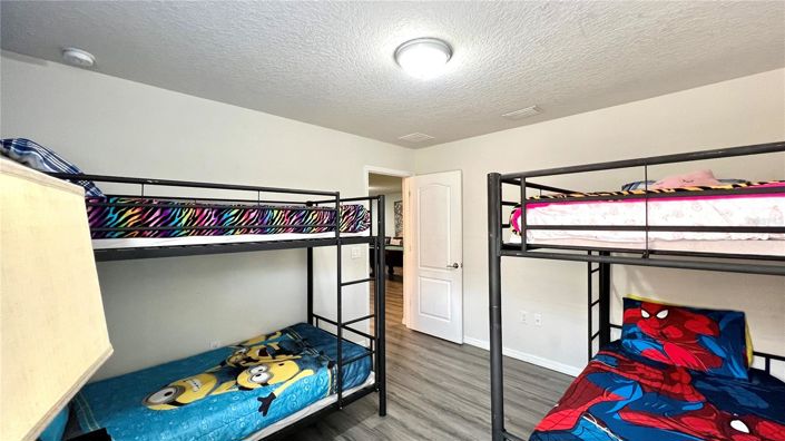 Image No.61-8 Bed House for sale