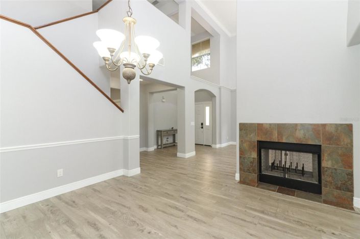 Image No.24-3 Bed Townhouse for sale