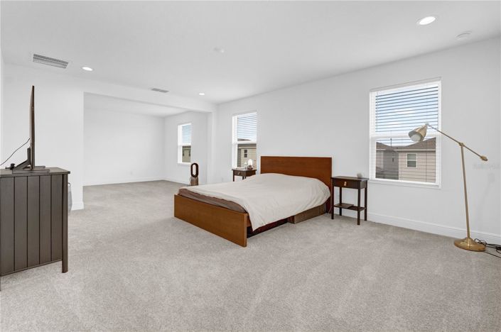 Image No.27-4 Bed House for sale