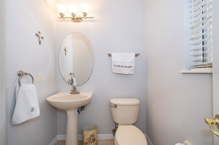 Image No.19-4 Bed House for sale