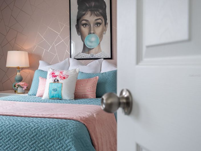 Image No.34-6 Bed House for sale