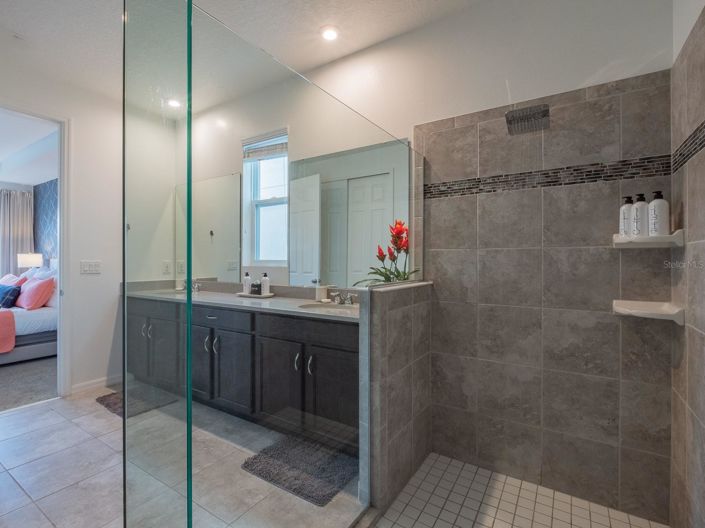 Image No.49-6 Bed House for sale