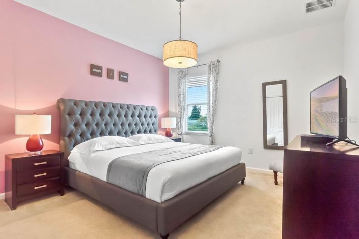 Image No.14-7 Bed House for sale