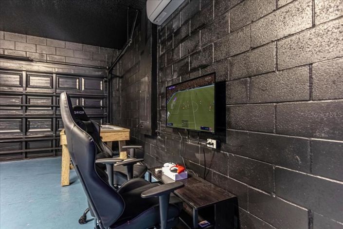 Image No.29-7 Bed House for sale