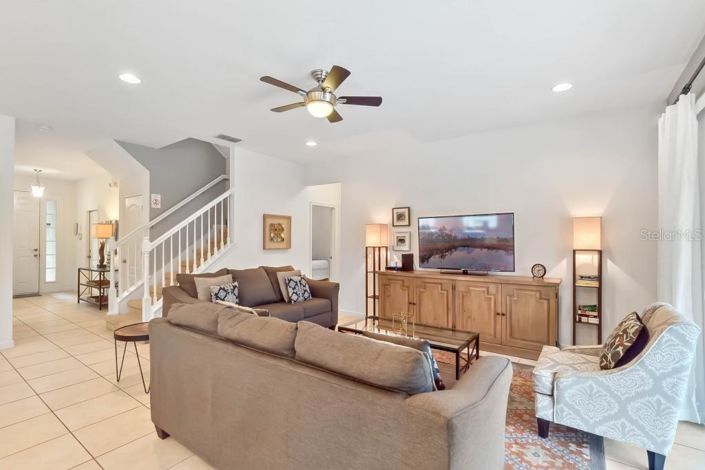 Image No.7-7 Bed House for sale