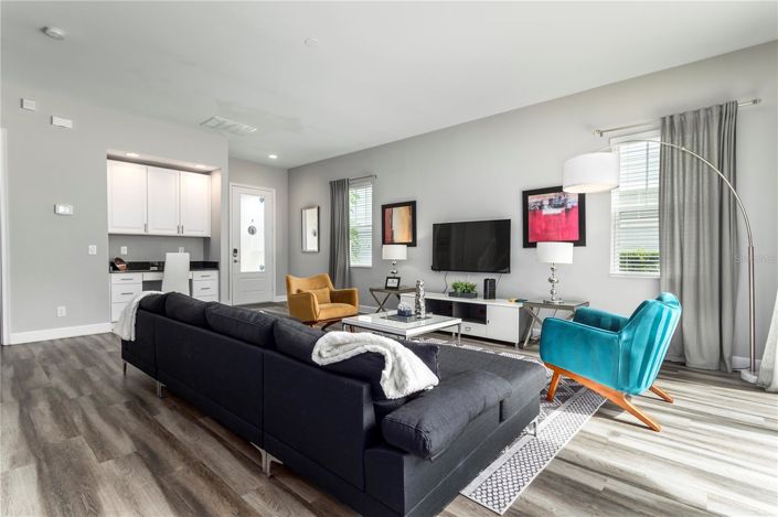 Image No.10-5 Bed House for sale