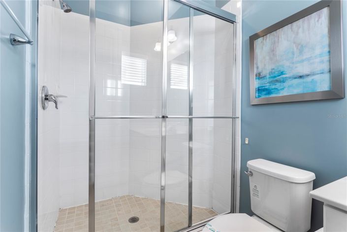 Image No.42-5 Bed House for sale