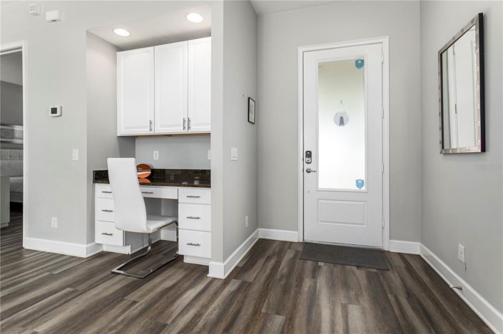 Image No.8-5 Bed House for sale